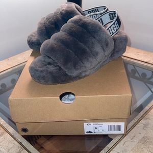 Ugg Fluff yeah slide slippers Sz 6